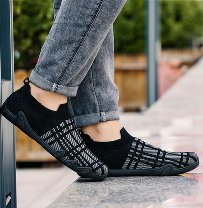 Versatile flying woven mesh casual flat shoes – Black Color