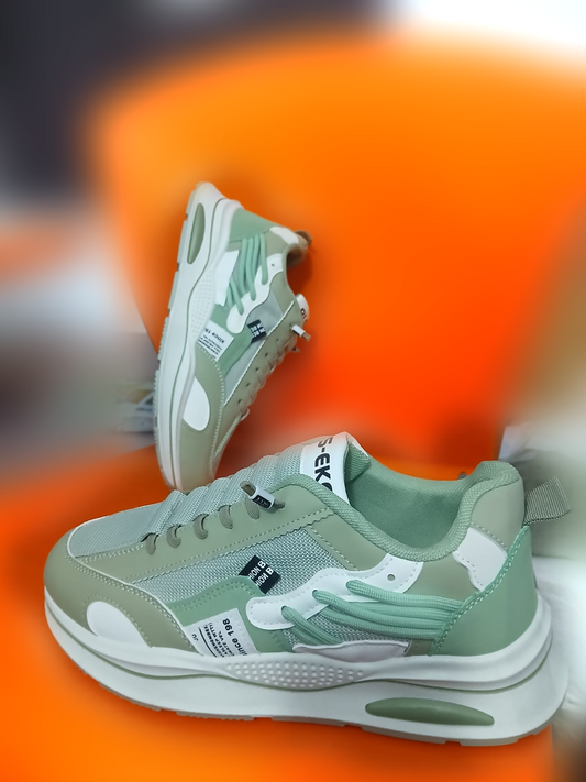 Trbottomy Retro Thick-Soled Low-Top Lace-Up Sports Shoes - Green Color